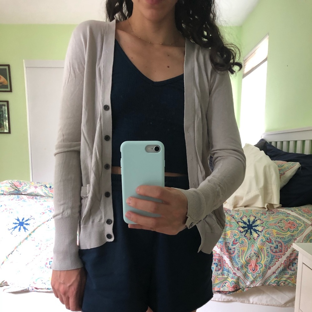Light grey/bone white cardigan sweater
